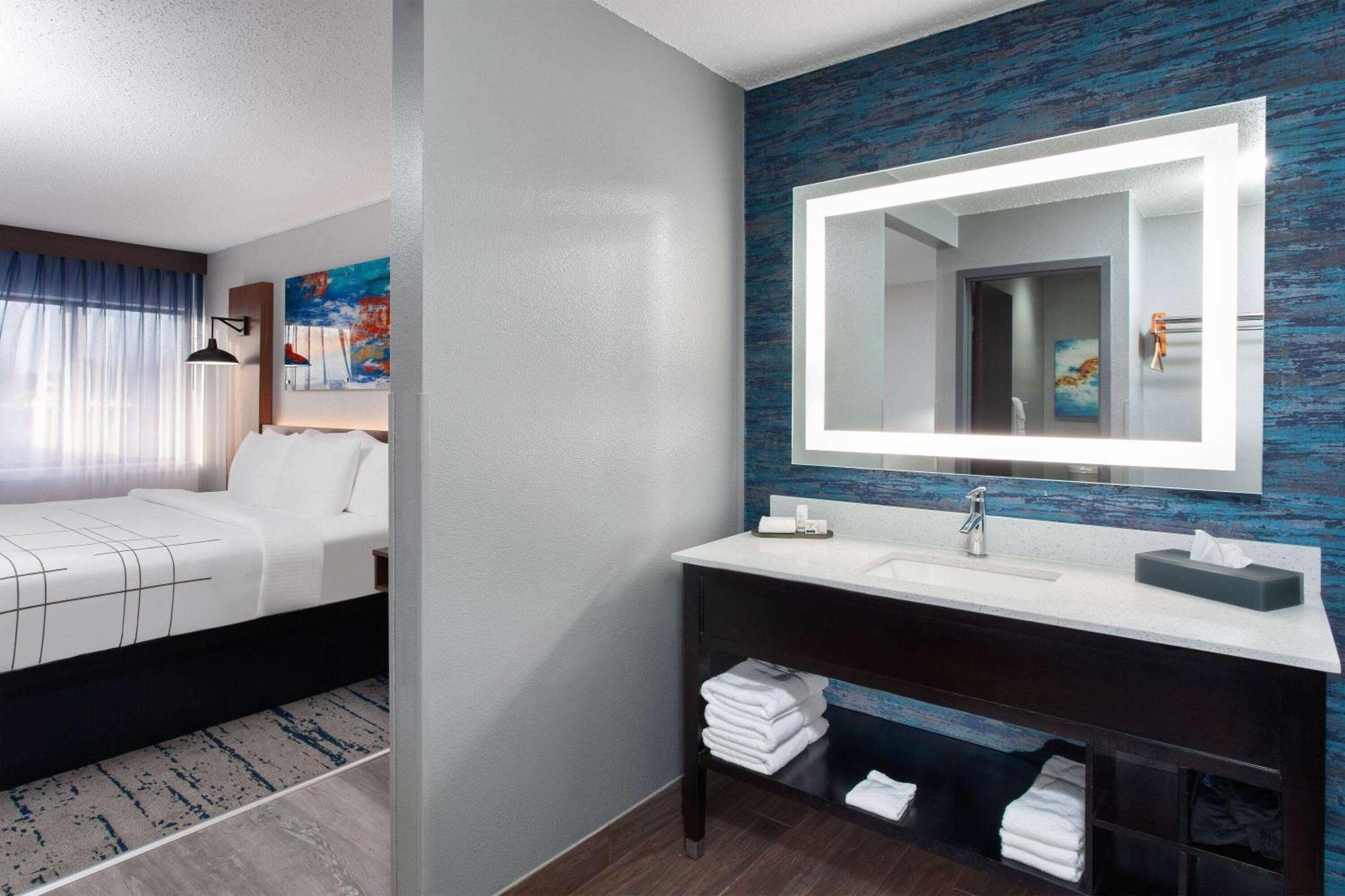 La Quinta Inn By Wyndham Wausau Exteriör bild